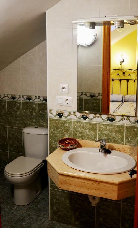 Hospedería El Cantio Orena Habitación foto